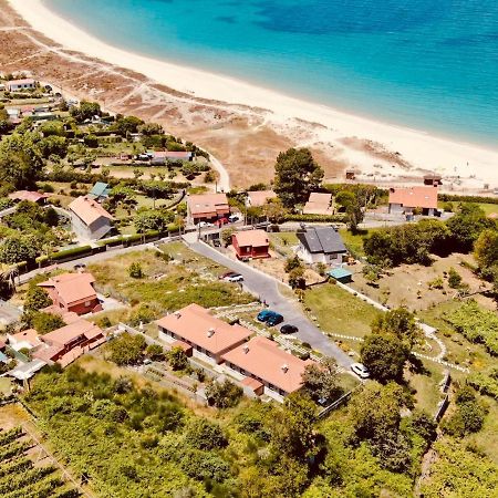 Вилла Casa Con Jardin Al Lado De Playa Hio Vilanova  Экстерьер фото