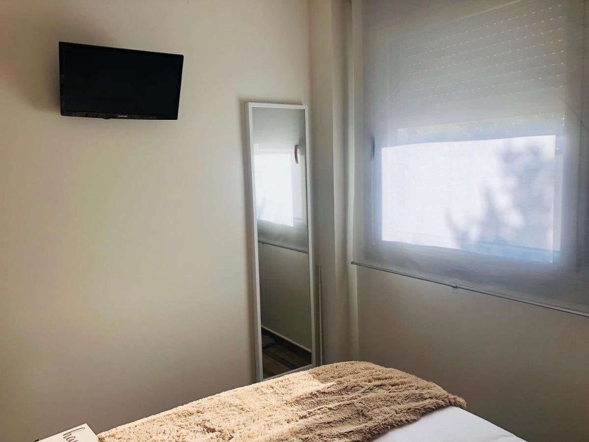 Вилла Casa Con Jardin Al Lado De Playa Hio Vilanova  Экстерьер фото